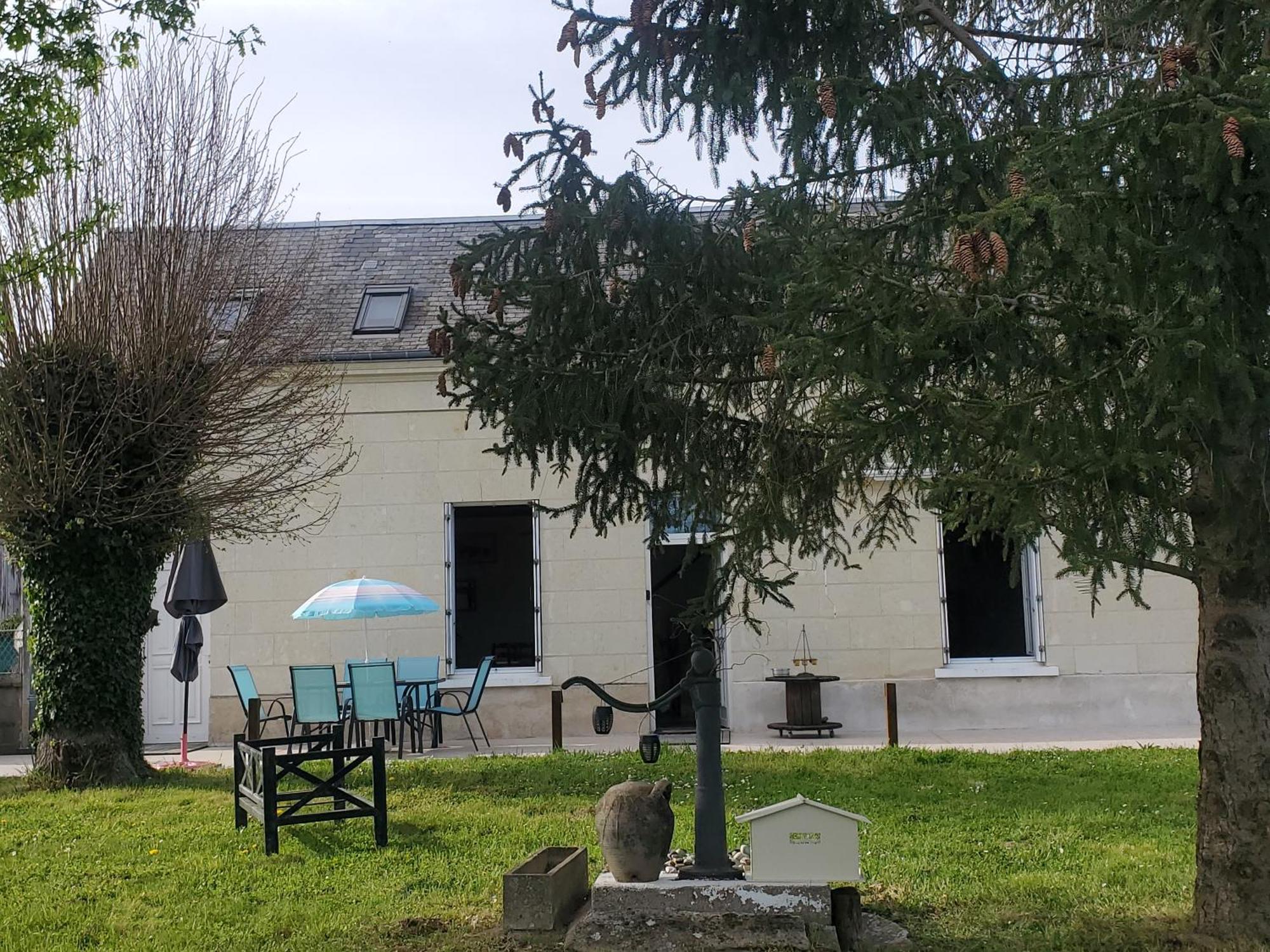 Gîte coeur des vignes en Touraine La Chapelle-sur-Loire Extérieur photo